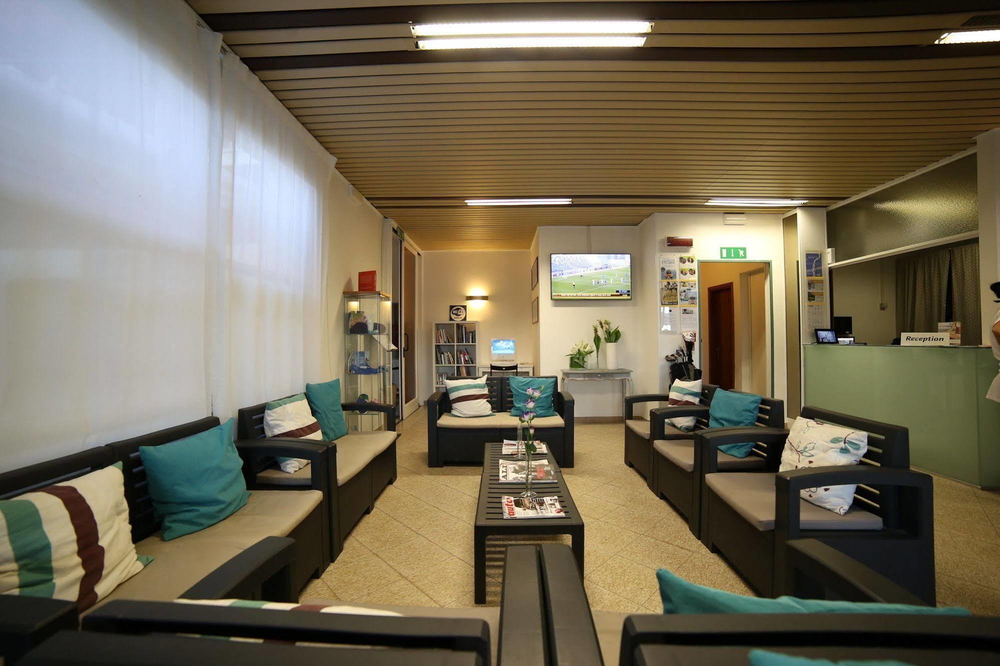 קרביה Sportur Club Hotel מראה חיצוני תמונה